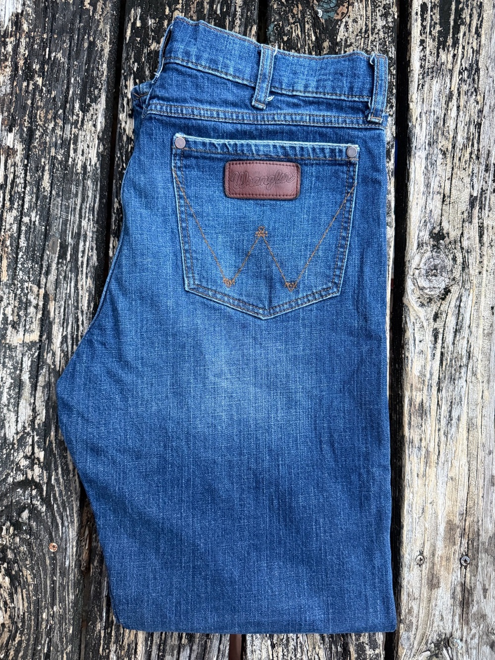 Wrangler Retro Relaxed Boot Men's 36 x 32 Blue Denim Western Bootcut Jeans F6